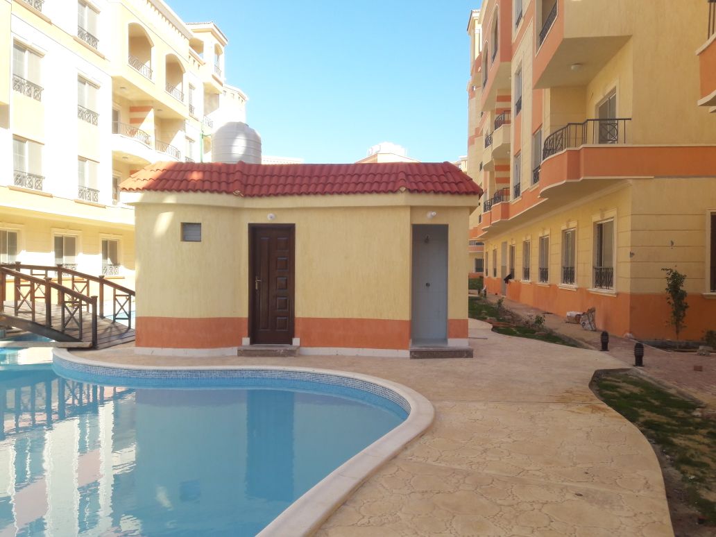 1400 APARTMENT IN COMPOUND WITH SWIMMING POOL