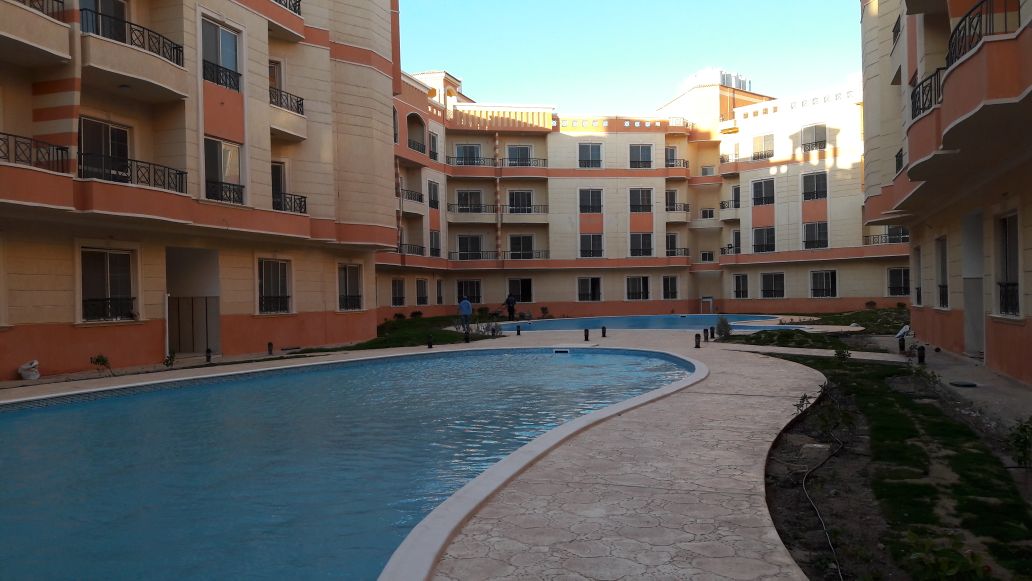 1400 APARTMENT IN COMPOUND WITH SWIMMING POOL